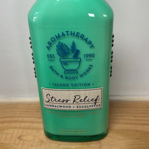 Bath & Body Works Aromatherapy Island Edition Stress Relief Body Lotion - Picture 3 of 4